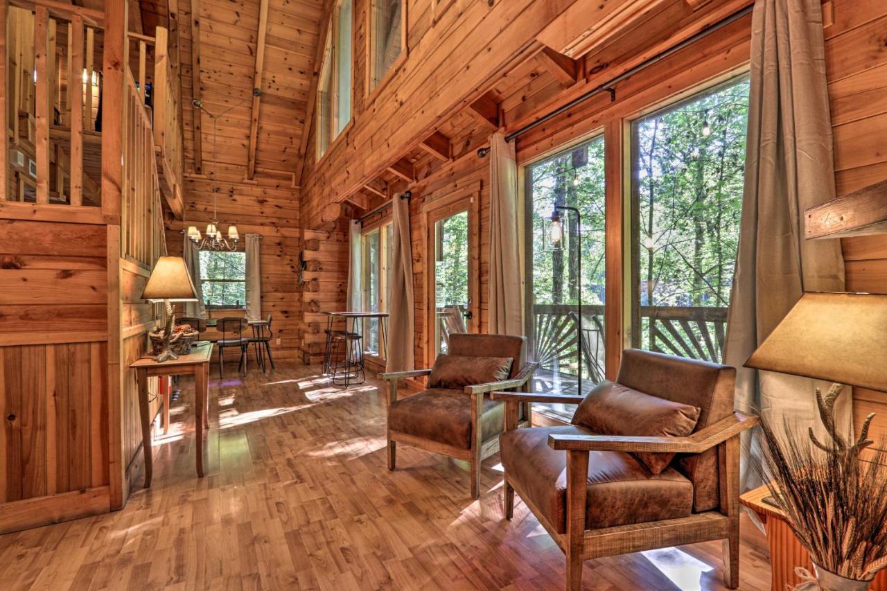 Cabin With Hot Tub And Deck, 3 Mi To Pigeon Forge Sevierville Exterior foto